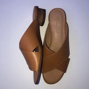 the ruthie crisscross mule in leather